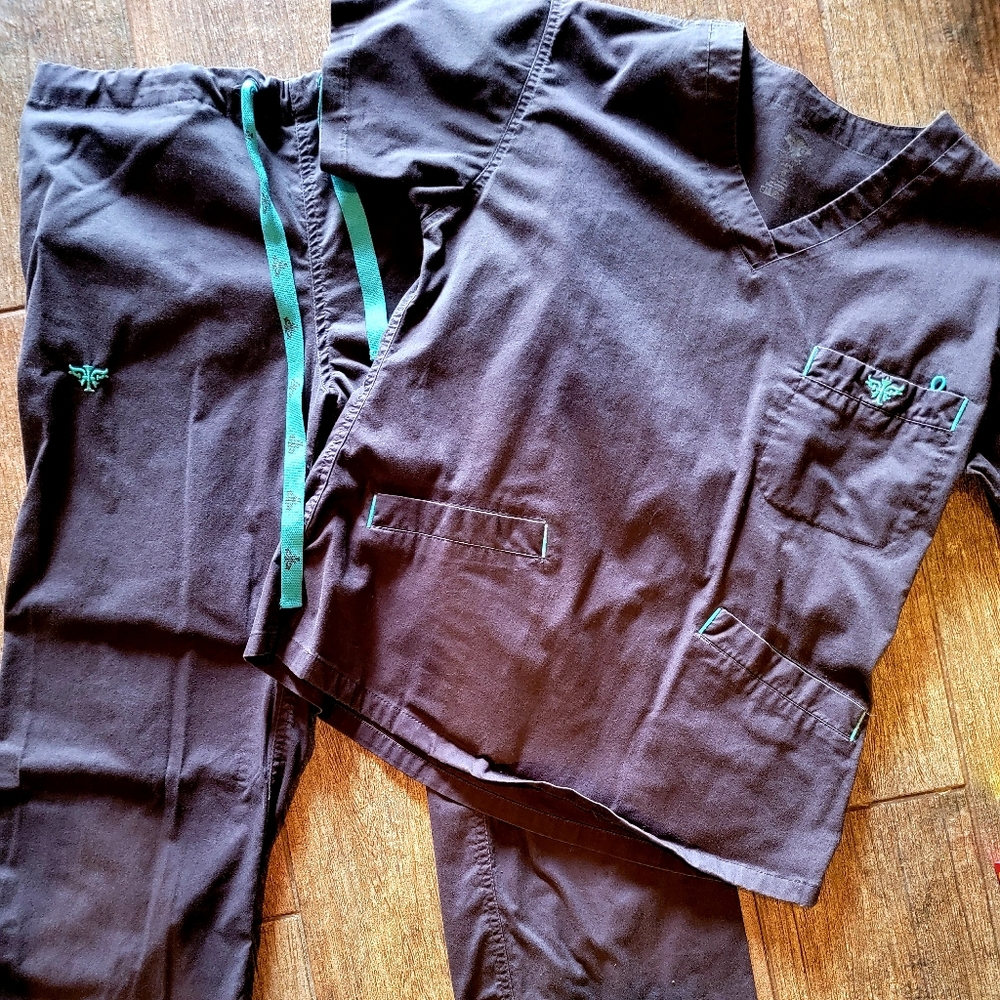 Med Couture Scrub Set